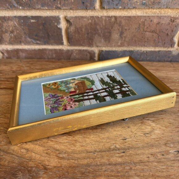 Vintage Silk Long stitch Needlepoint Framed Artwork Measurements In Photos - Picture 7 of 12